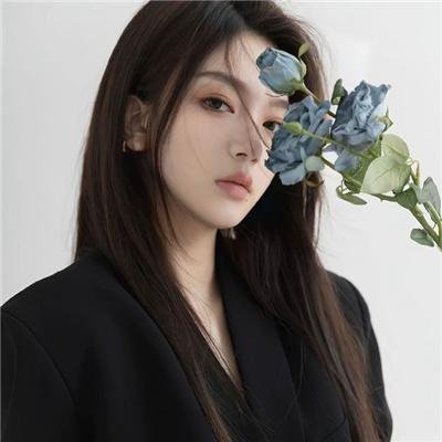 碎玉溅飞花